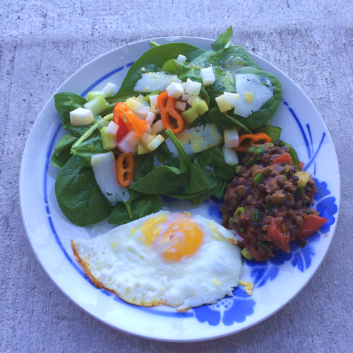 WokStar-friedegg-lentils-salad-breakfast